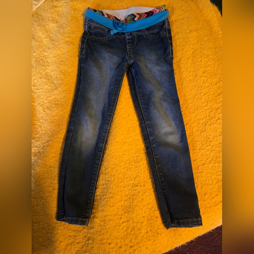 Girls blue jeans